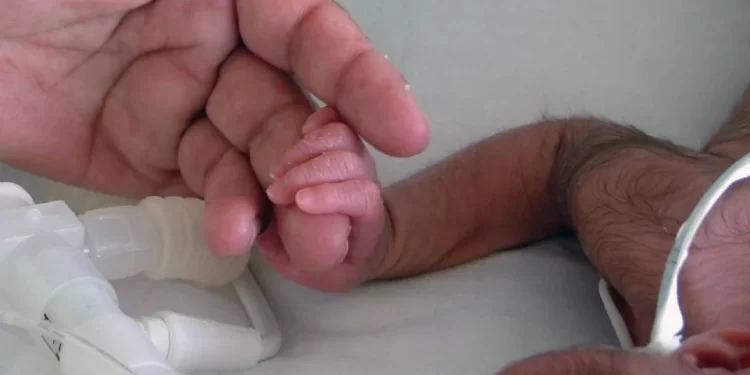 Detienen a mujer por abandono de recién nacida en Jalisco