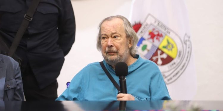 Mauricio Fernández solicita licencia por salud; renuncia como alcalde sería en 15 días