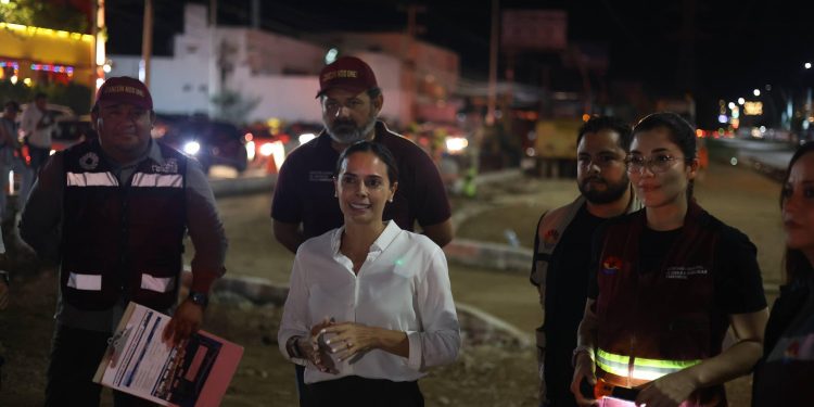 Supervisan obra de ordenamiento vial en el cruce de la Av. Huayacán con la Av. 135 y Av. Colegios