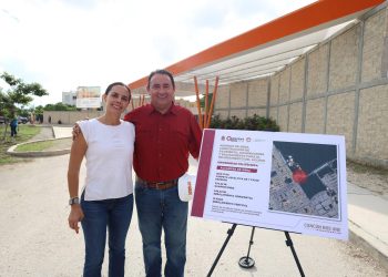 Ana Paty Peralta anuncia mejoramiento vial en la Universidad Politécnica de Quintana Roo