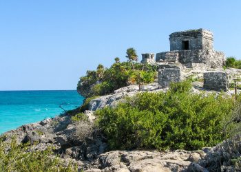 Disminuye el turismo en la zona arqueológica de Tulum