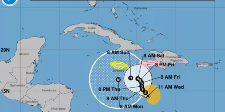 Autoridades de Quintana Roo mantienen bajo vigilancia a la tormenta tropical Melissa
