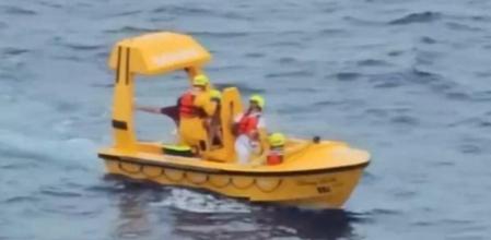 Niña de 5 años cae al mar desde un crucero y los sensores no se activan: “Era demasiado pequeña”