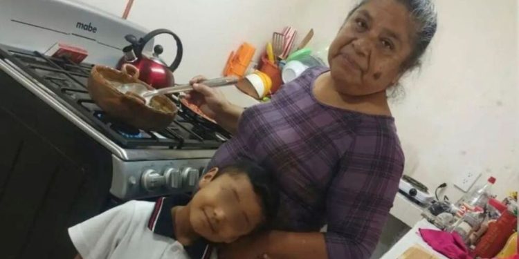 Abuelita muere y niño de 6 años sigue desaparecido tras deslave en Huauchinango, Puebla