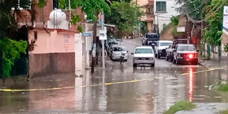 Ataque armado en hotel de Tuxpan deja tres muertos y varios heridos