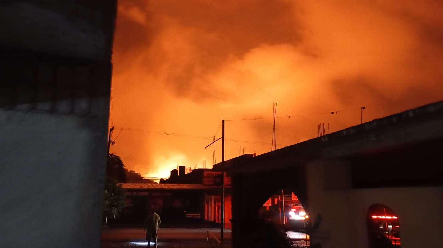 Explota ducto de Pemex en Xicotepec, Puebla