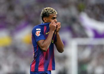 ugadores del Barcelona tras la derrota ante el Real Madrid en el Clásico.