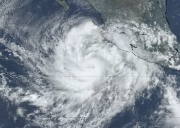 Huracán “Priscilla” categoría 2: alerta en Baja California Sur y Sinaloa