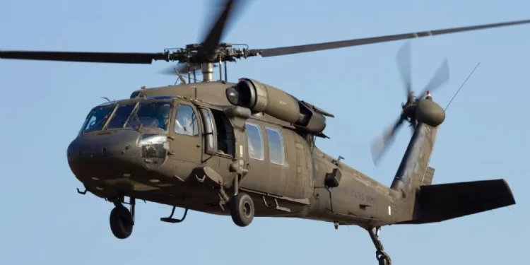 EU despliega helicópteros de operaciones especiales cerca de Venezuela, según informe