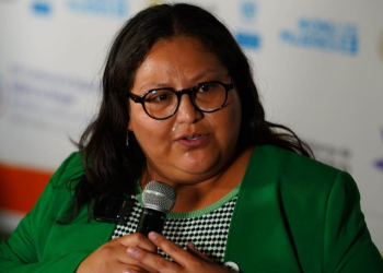 Salinas Pliego usa TV Azteca para hacer política: acusan ideología, machismo y deuda millonaria