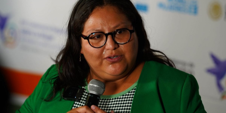 Salinas Pliego usa TV Azteca para hacer política: acusan ideología, machismo y deuda millonaria