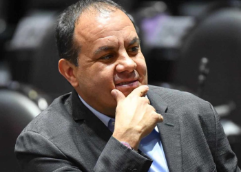 Cuauhtémoc Blanco juega pádel en sesión: sanción en diputación y polémica por deporte en horario legislativo