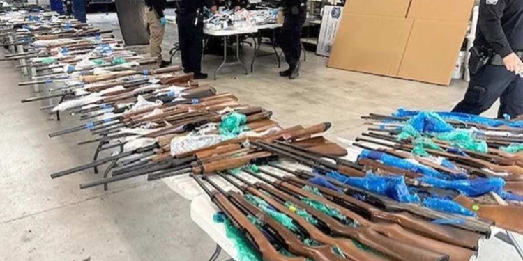Incautación de 400 armas en Texas: armas de fuego rumbo a México en operativo bilateral