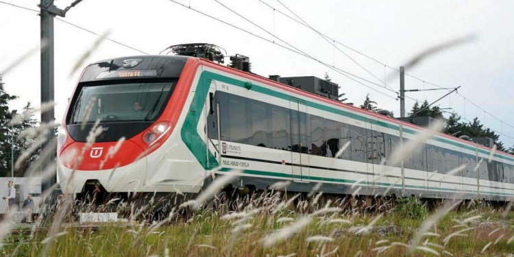 ¿Cuándo Inaugura el Tren México-Toluca? Descubre Su Historia y Futuro