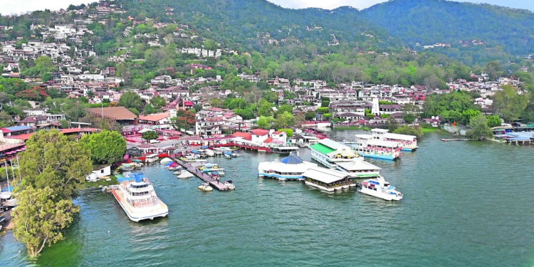 Presas Valle de Bravo con agua suficiente y Villa Victoria supera 95 por ciento capacidad: el regreso del turismo por lluvias en Edomex