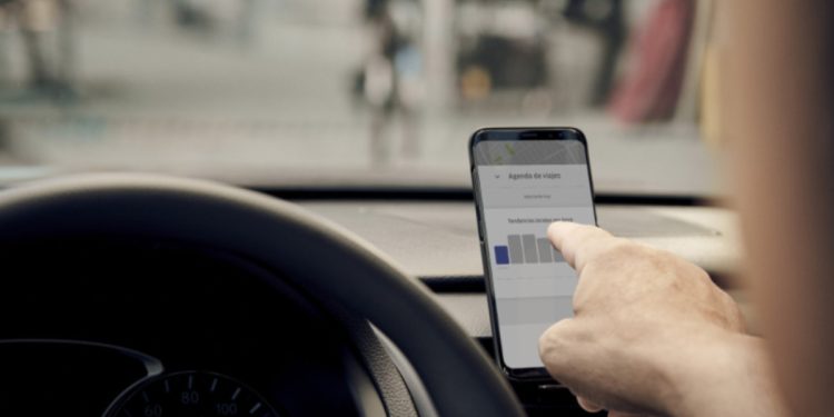 Triunfo legal para Uber: podrá recoger y dejar pasajeros en aeropuertos mexicanos