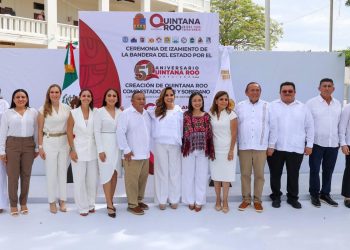 Ana Paty Peralta se suma a las celebraciones en Chetumal por el 51 Aniversario de la creación de Quintana Roo como Estado Libre y Soberano