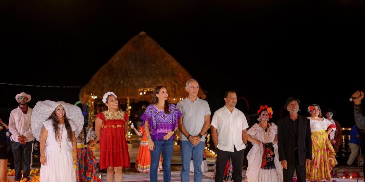 Ana Paty Peralta, anuncia que el Festival “Janal Pixan 2025” cerró con broche de oro al reunir a 143 mil asistentes