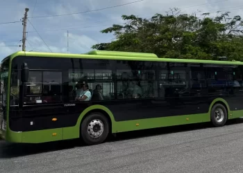 ¡Adiós a las combis! Transforman el transporte público en Cancún, Playa, Chetumal e Isla Mujeres
