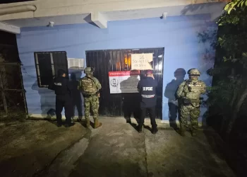 Rescatan a cinco mujeres explotadas en bares clandestinos de Cancún