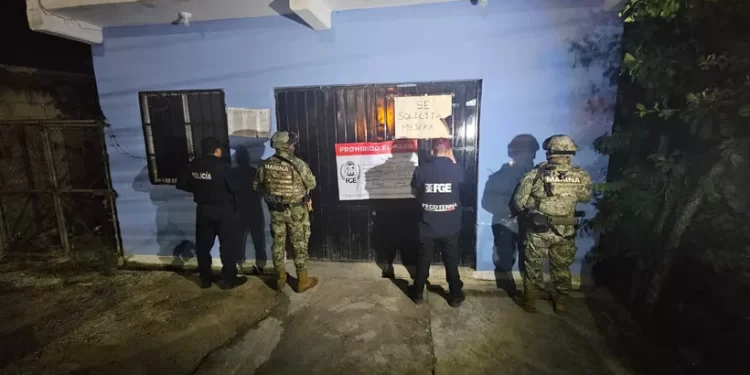 Rescatan a cinco mujeres explotadas en bares clandestinos de Cancún