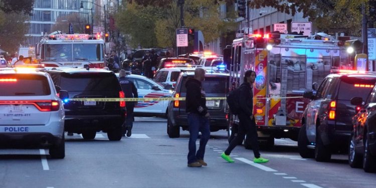 Balean a dos elementos de la Guardia Nacional en Washington