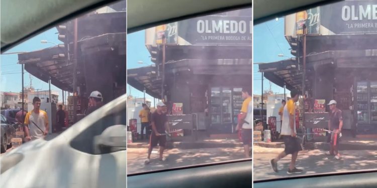 Dos limpiaparabrisas protagonizan tenso enfrentamiento armado con cuchillo en pleno semáforo