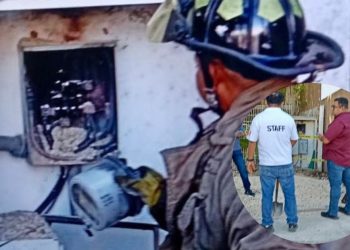 Se registra incendio en una primaria de la SM 248 de Cancún