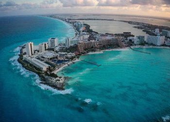 Empleo en Cancún sube 30% ante temporada alta