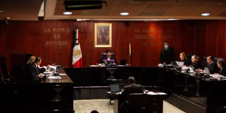 Suprema Corte obliga a pagar 48 mil mdp a Grupo Salinas el día del cumpleaños de López Obrador
