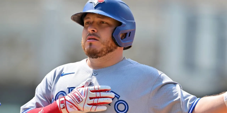 Mayor inseguridad de Alejandro Kirk en la MLB: críticas por peso y la resiliencia que lo llevó a la Serie Mundial 2025