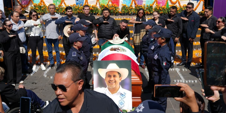 Gobernadores exigen castigo asesinato Carlos Manzo: crisis de seguridad y respaldo político en Michoacán