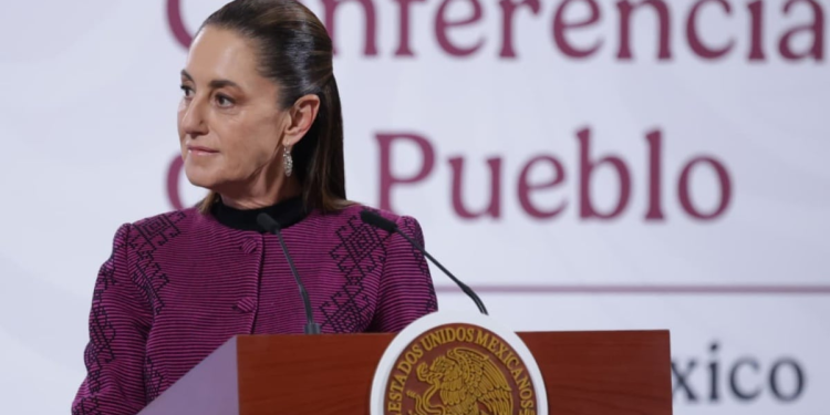 Sheinbaum agradece a senadores 4T Paquete Económico 2026: reunión clave con gobernadores e impulso al IMSS Bienestar