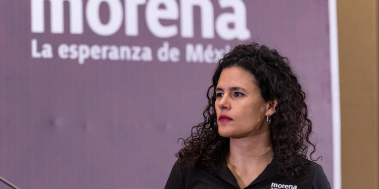 Confirmación para redactar artículo en markdown sobre la controversia (Luisa Alcalde, Edson Andrade, PAN)