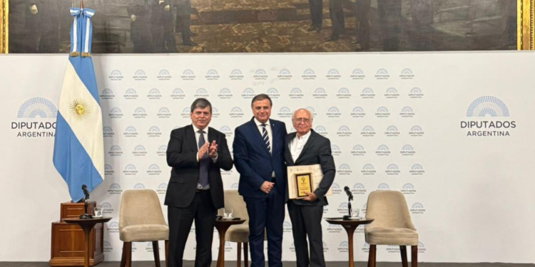 Minería social mexicana reconocida: Premio global y modelo sustentable con innovación y seguridad