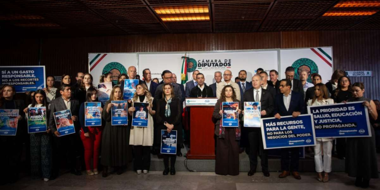 PAN propone presupuesto alternativo 2026, reasignar 437 mil millones PEF 2026, priorizar seguridad y salud en presupuesto