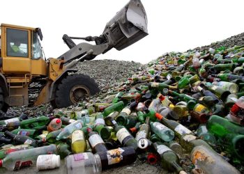 Crisis por desechos de vidrio en Quintana Roo