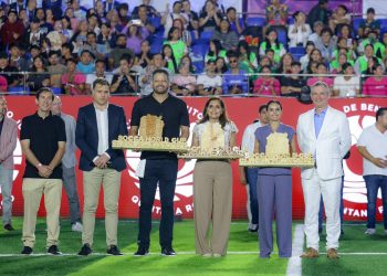 Ana Paty Peralta, declaró la inauguración oficial del TUI Socca World Championship 2025 en Cancún