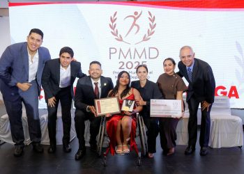 Ana Paty Peralta, entregó la medalla “Premio Municipal al Mérito Deportivo 2025”