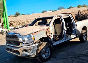 FGR destruye autos blindados artesanales y 59 maquinas tragamonedas en Baja California Sur