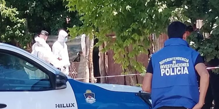 Hombre mata a su vecino y esconde el cuerpo en un refrigerador tras pelea por el robo de una cartera en Neuquén