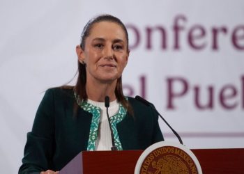 México podría vivir un cambio histórico en el mundo del trabajo ??? La presidenta propuso reducir dos horas de jornada cada año a partir de 2027. ¿Será posible? ¿Qué piensa la gente? Aquí te lo explicamos ? #Sheinbaum #JornadaLaboral #ReformaLaboral #México
