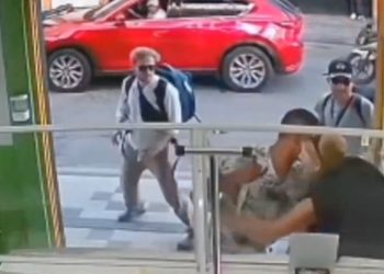 Mujer enfrenta al asaltante que la amagó con cuchillo en una lavandería