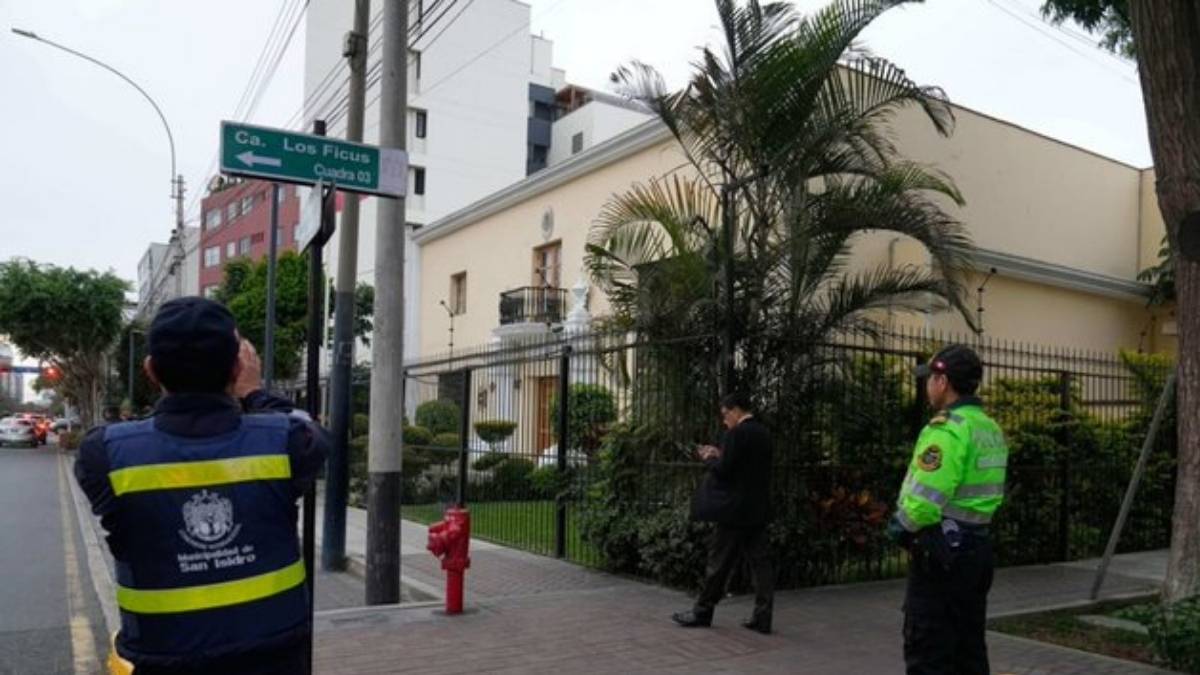 Quien es Betssy Chavez y por que esta asilada en la Embajada de Mexico en Peru