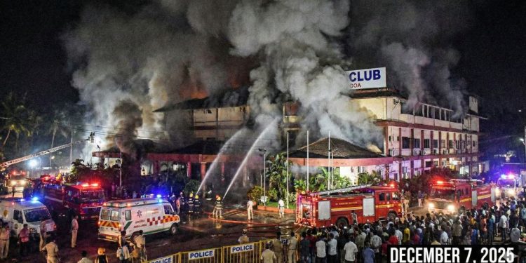 Se incendia discoteca Birch by Romeo Lane at Baga: Hay 25 muertos
