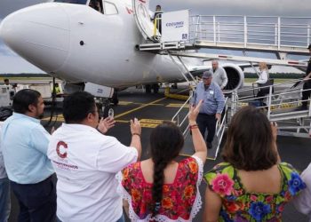 Vuelo Cargary Cozumel fortalece la conectividad aerea y el turismo canadiense en la isla