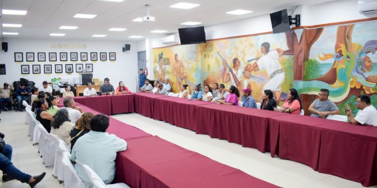 Gobierno de Benito Juárez se reúne com vecinos de diversas colonias de Cancún