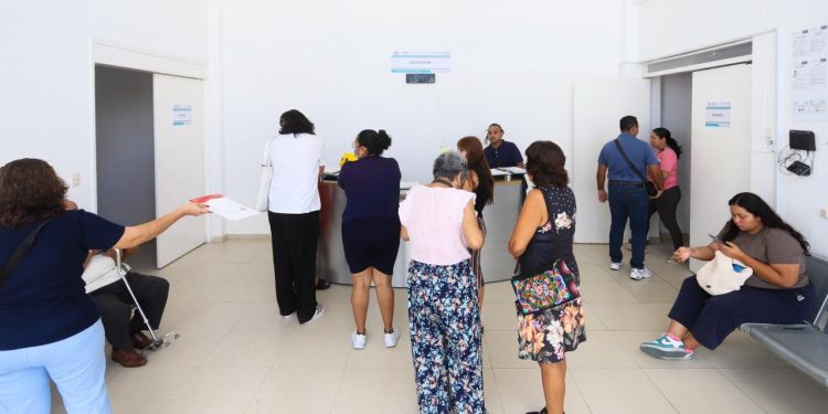 Realizan la “Jornada de salud: Consultas de especialidad a bajo costo” en Cancún