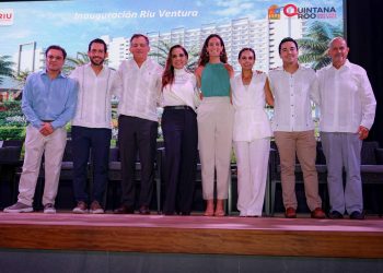 Ana Paty Peralta participa en la inauguración del nuevo Hotel RIU Ventura