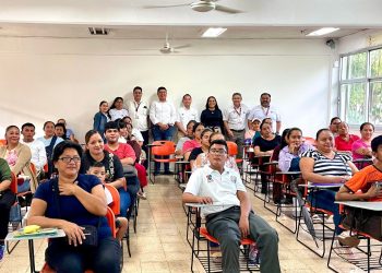 Realizan el primer pago de becas municipales del programa “Educación para Transformar”